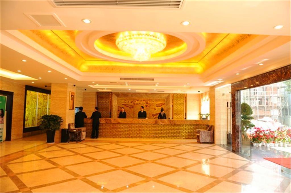 Xiamen Wanjia Oriental Hotel Bagian luar foto