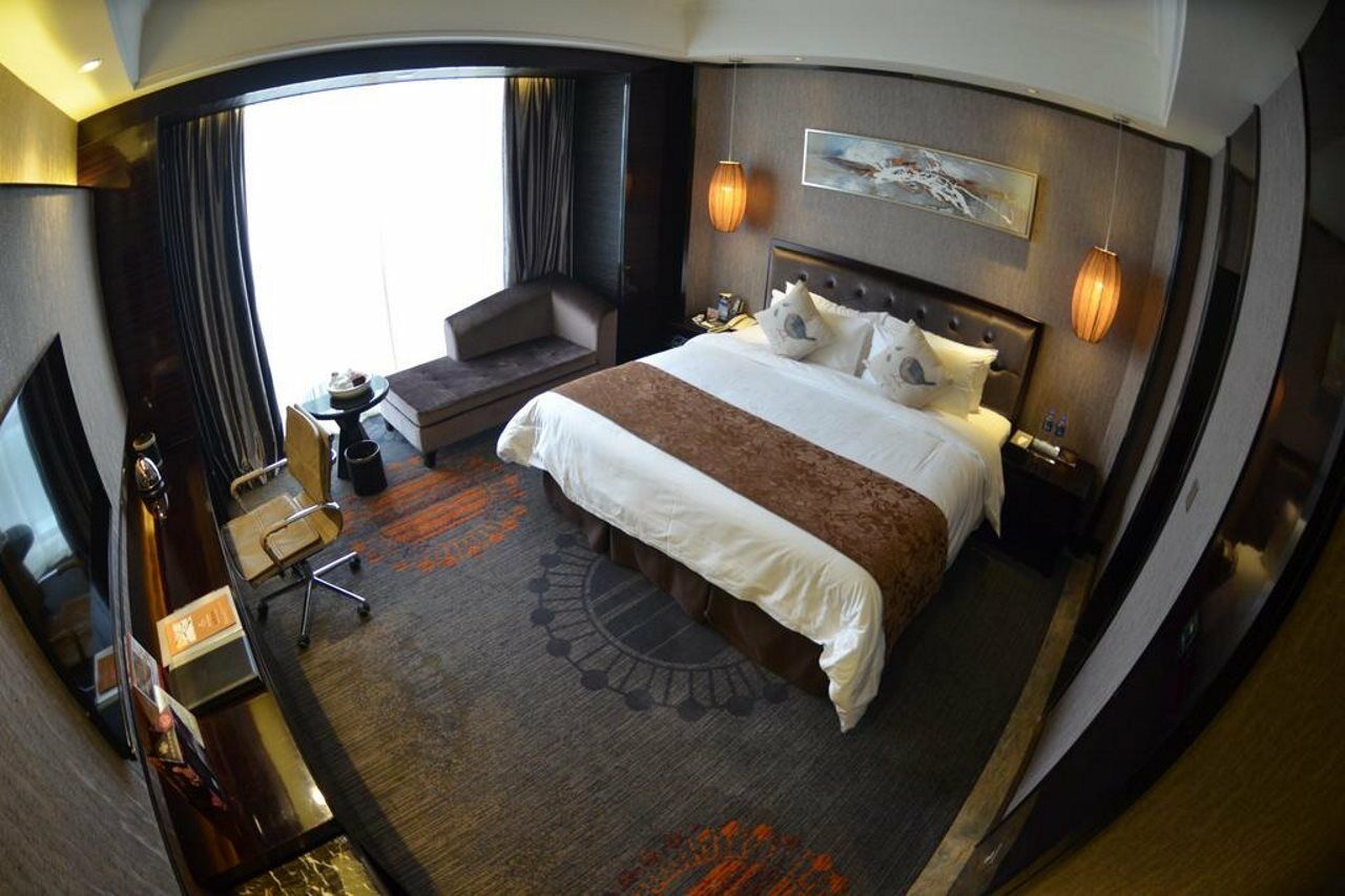 Xiamen Wanjia Oriental Hotel Bagian luar foto