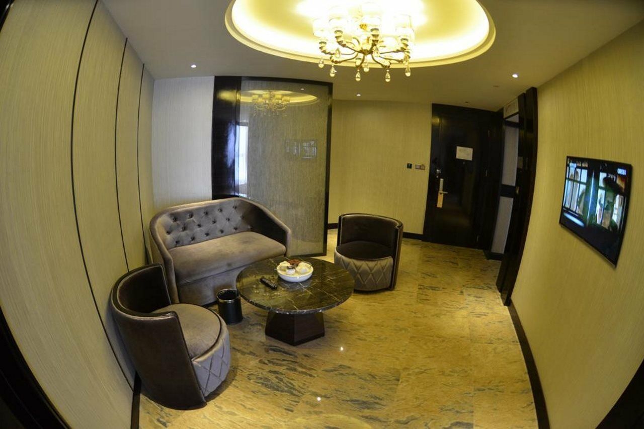 Xiamen Wanjia Oriental Hotel Bagian luar foto